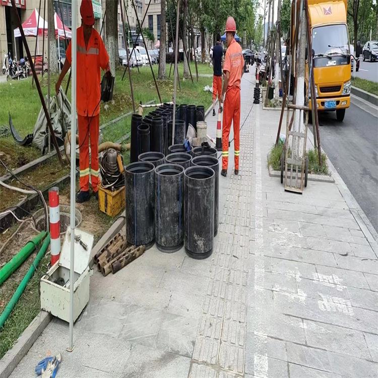 蒋场镇管道短管置换修复