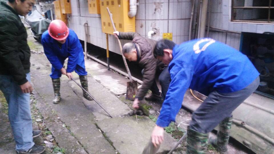 蒋场镇清掏化粪池、管道疏通一站式服务<高效><技术><可靠>